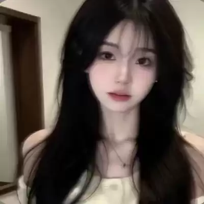邱湛蓝